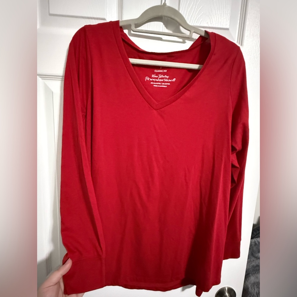 NEW with tags Torrid Classic Red V-Neck Women's Top